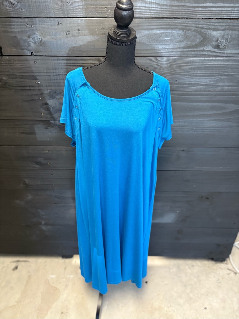 Blue Maternity Mommy Labor and Delivery/ Nursing Gown - Medium/Large